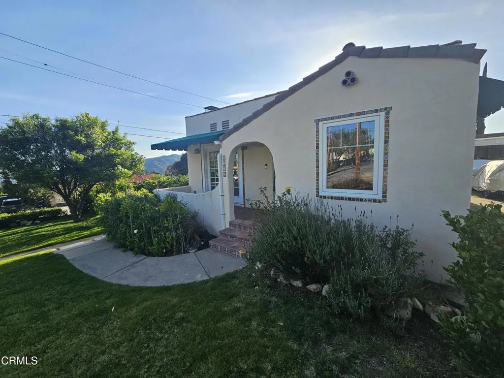 La Crescenta, CA 91214