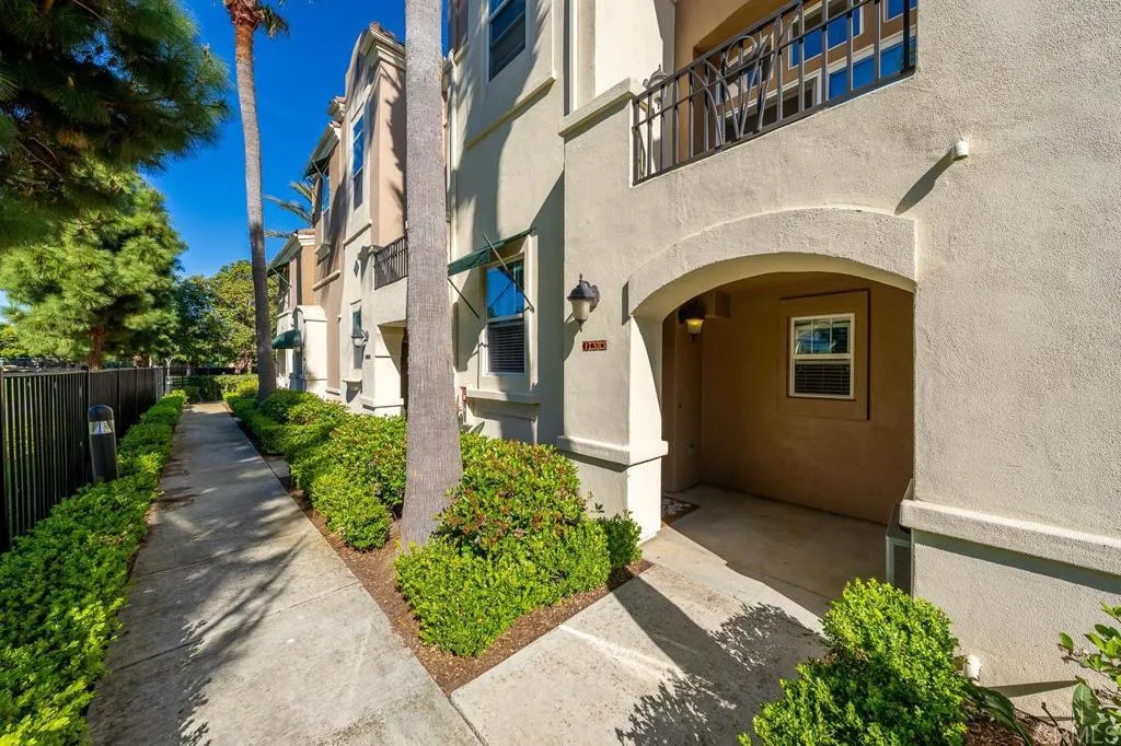 https://cdn.realtyfeed.com/cdn/127/306670092/fb0d8283a8bd7811a62d1b788a507bef.webp