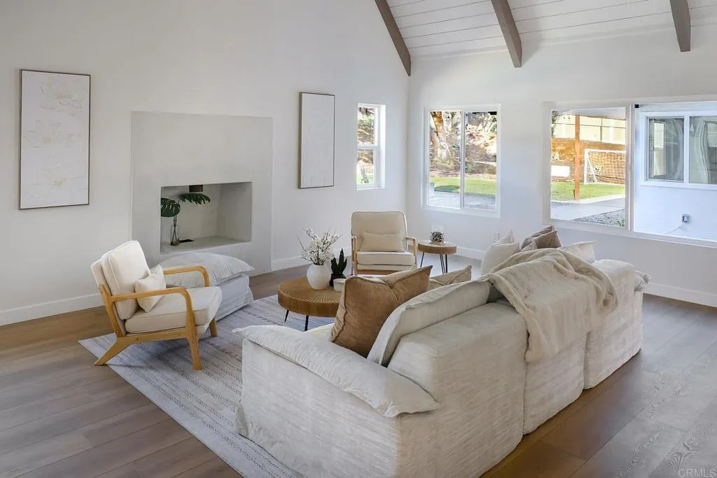 https://cdn.realtyfeed.com/cdn/127/306670153/d3a621b45f187fb2ef1578787adbfa9c.webp