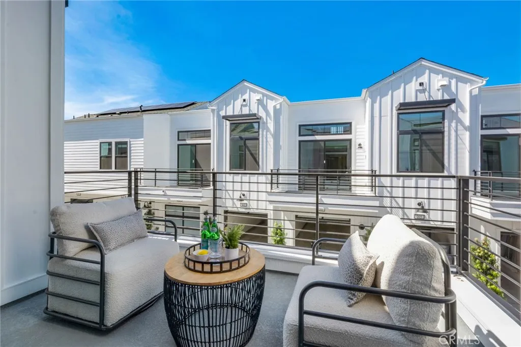 https://cdn.realtyfeed.com/cdn/127/306670171/0e32cfdc7662a312e8e599ff76c5bccd.webp