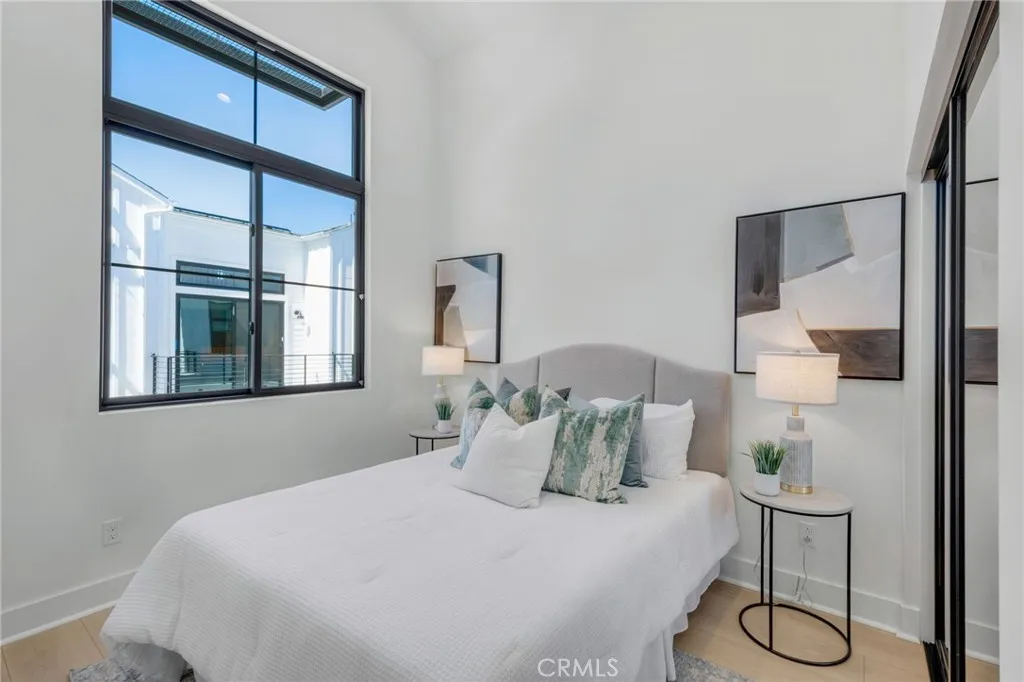 https://cdn.realtyfeed.com/cdn/127/306670171/8f996c207e0af86398e7d5904a0a9559.webp