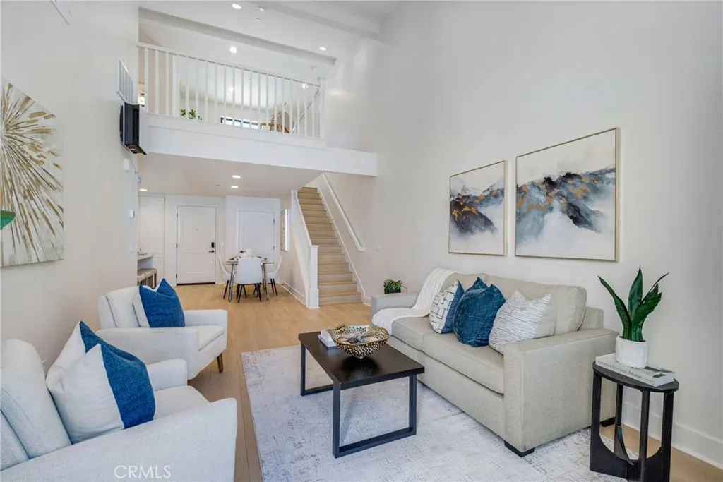 https://cdn.realtyfeed.com/cdn/127/306670171/9b23d633fa479dde7bf5624dbec7a46f.webp