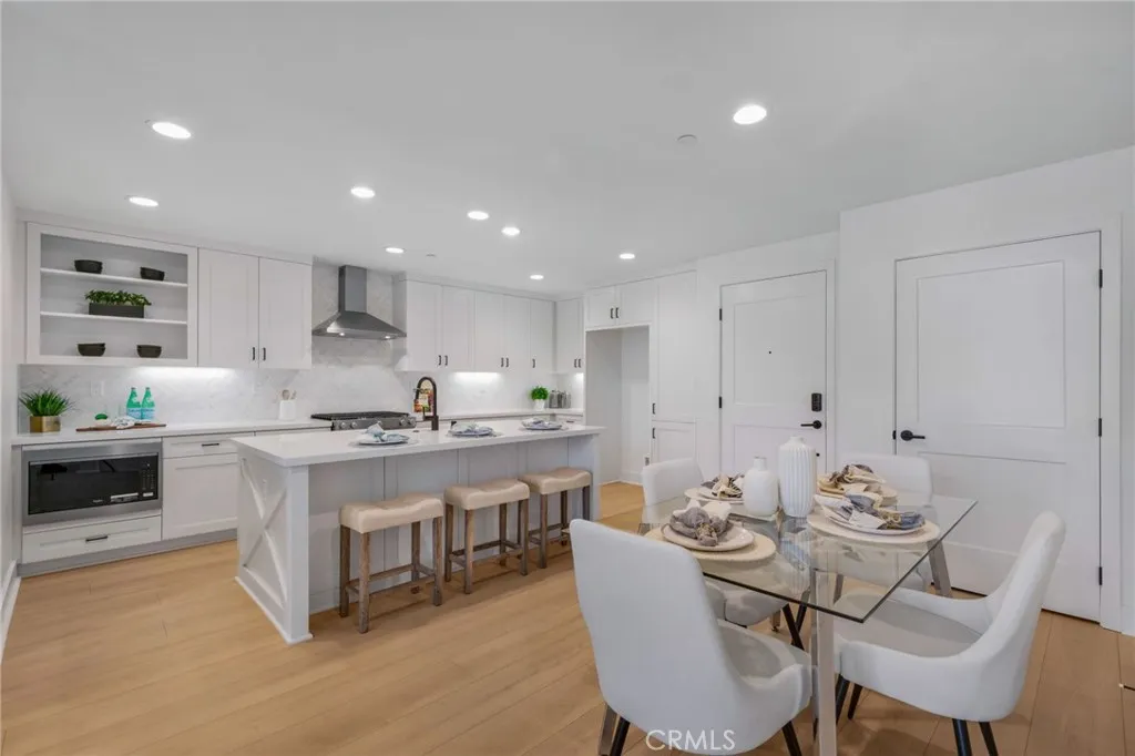https://cdn.realtyfeed.com/cdn/127/306670171/d7042af3e483ac7cf9b79fddd8b2ffbe.webp