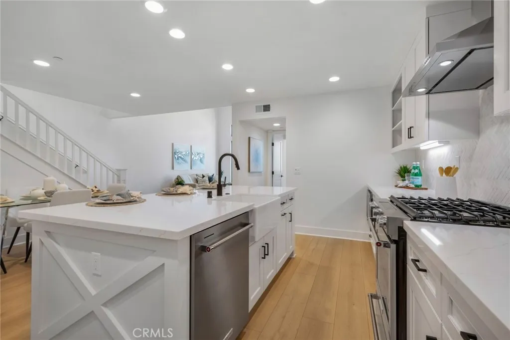 Photo #13: IG26057080 Listing: Photo #13