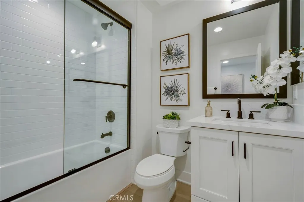 https://cdn.realtyfeed.com/cdn/127/306670171/e7f7e8bc14a28820cc684d309e4c1899.webp