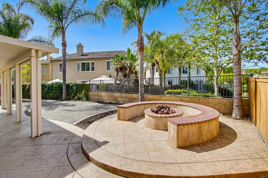 https://cdn.realtyfeed.com/cdn/127/306670175/122dfc1a678d9d7afedd29ed7d66ddb0.webp
