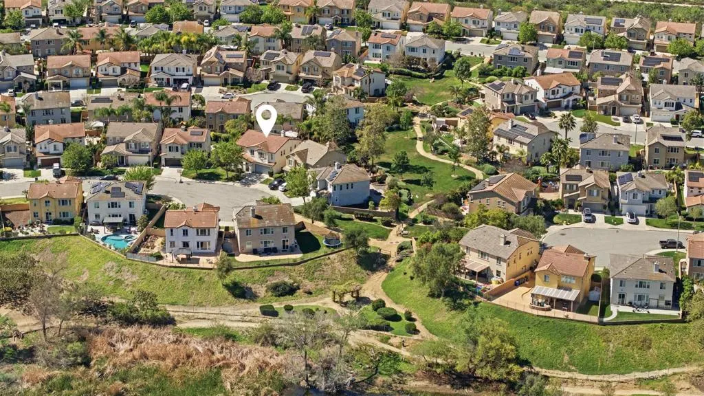 https://cdn.realtyfeed.com/cdn/127/306670175/ad5e3e77a8d3f078505fcb57d2b26828.webp