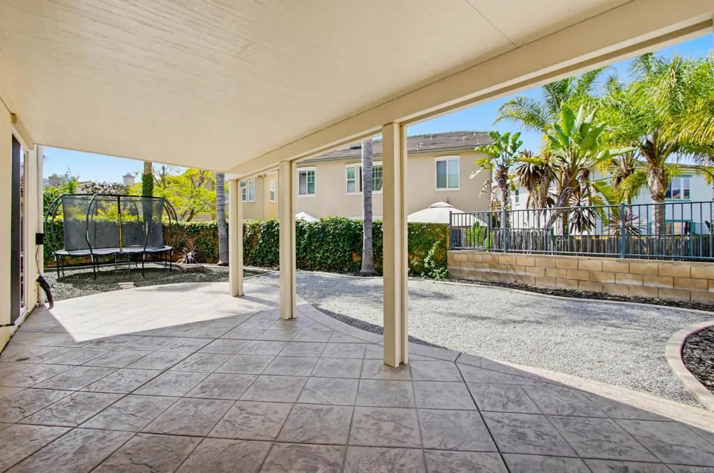 https://cdn.realtyfeed.com/cdn/127/306670175/c96042b63bd59653ed00428dc5b361c4.webp