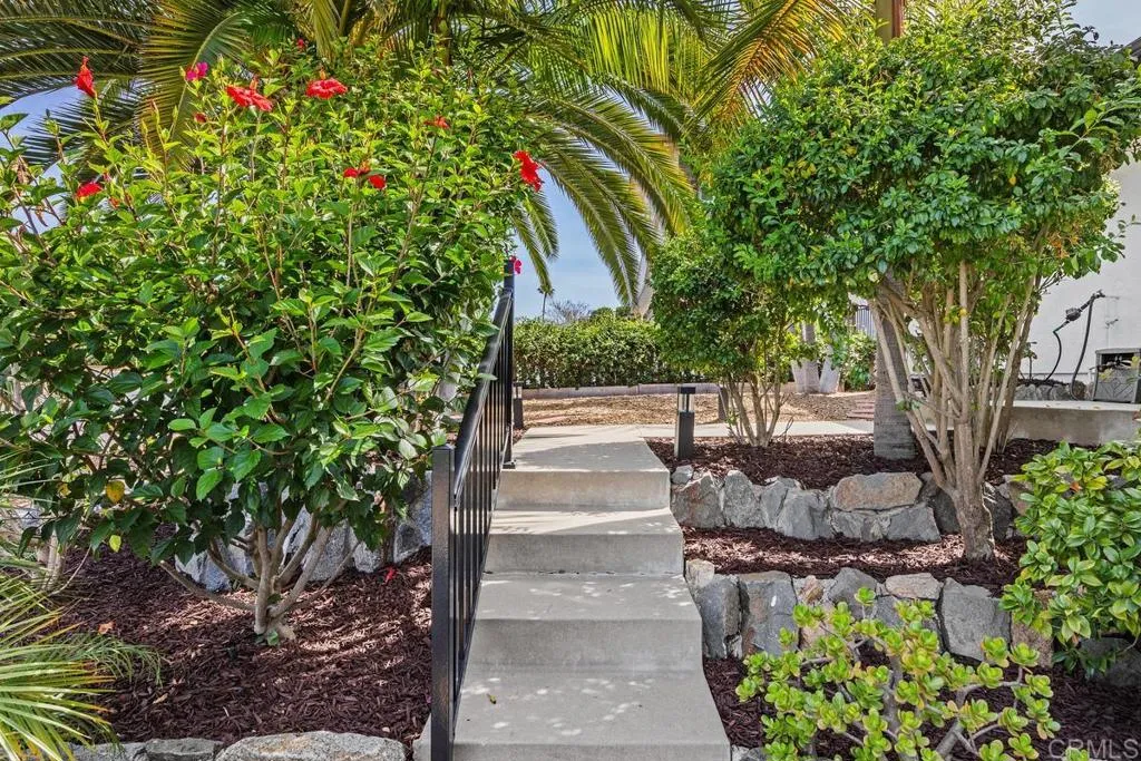 https://cdn.realtyfeed.com/cdn/127/306670182/359a3d1f797524345996681b332de092.webp