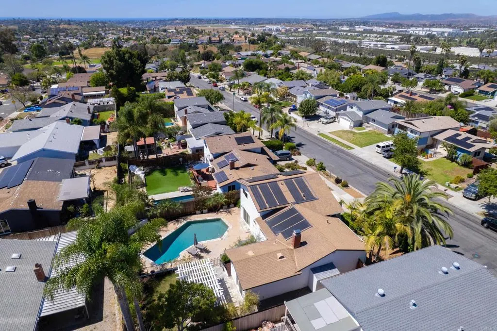 https://cdn.realtyfeed.com/cdn/127/306670182/8e2ef795fe9d7fb9f540f12bad7cad1f.webp