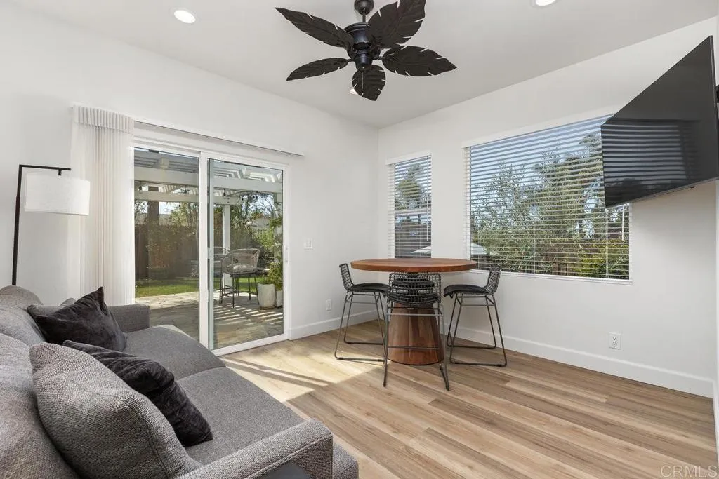 https://cdn.realtyfeed.com/cdn/127/306670182/faca8c83e82ebdd66701753e49515605.webp