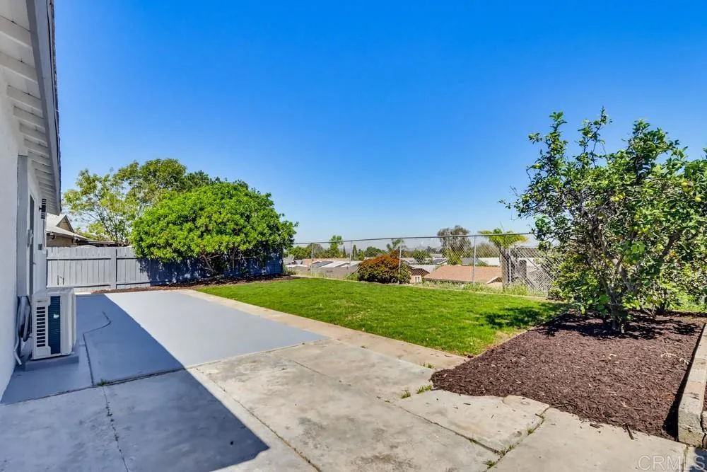 https://cdn.realtyfeed.com/cdn/127/306670188/10da873c39b9743f8cb14c49c0f292a9.webp