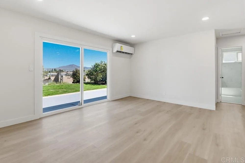 https://cdn.realtyfeed.com/cdn/127/306670188/281fd0da4fd7a5b68e8678d3e37bc329.webp