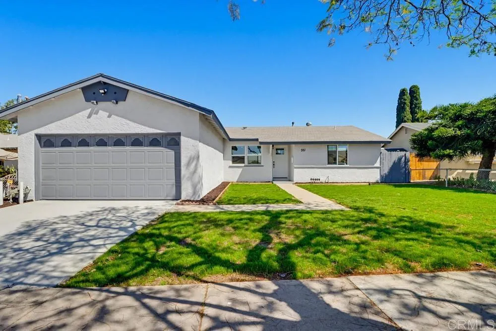 https://cdn.realtyfeed.com/cdn/127/306670188/b0cf0ad42216324f53543065737c51bf.webp