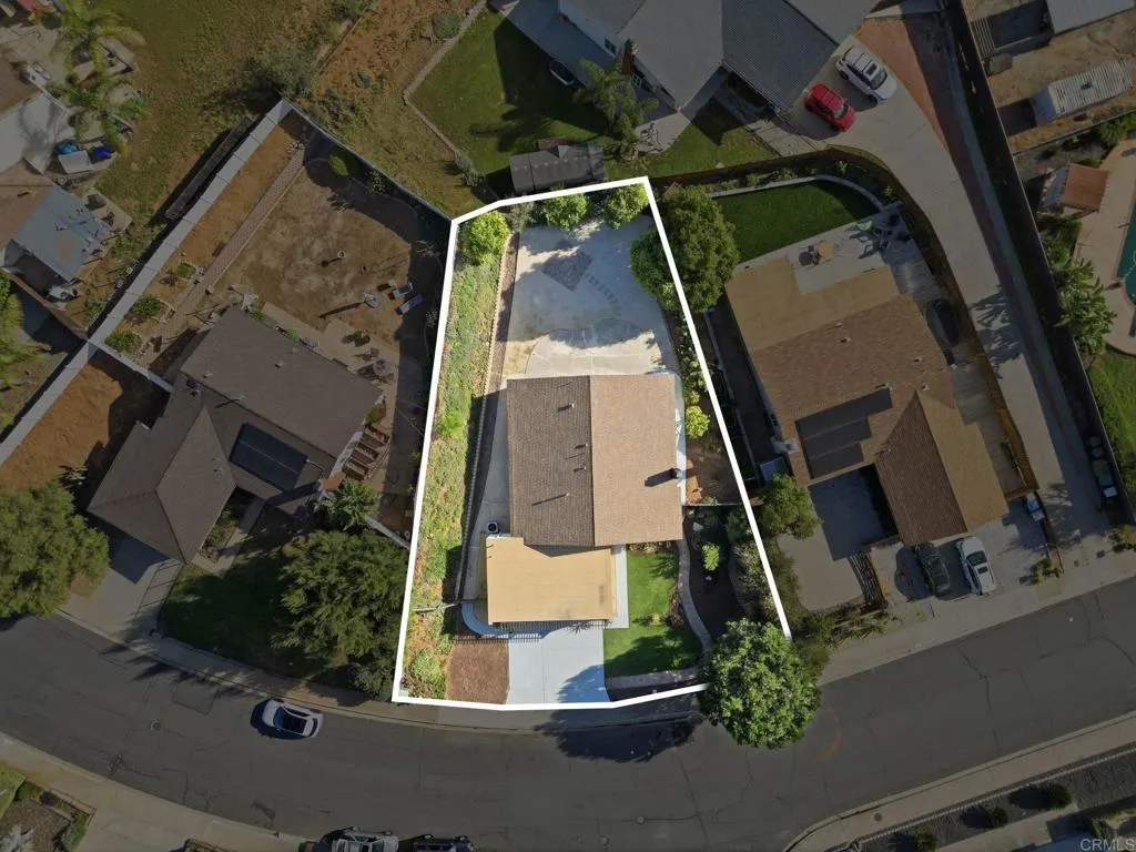 https://cdn.realtyfeed.com/cdn/127/306670221/cf553639c2d9e0983accdff641576a15.webp