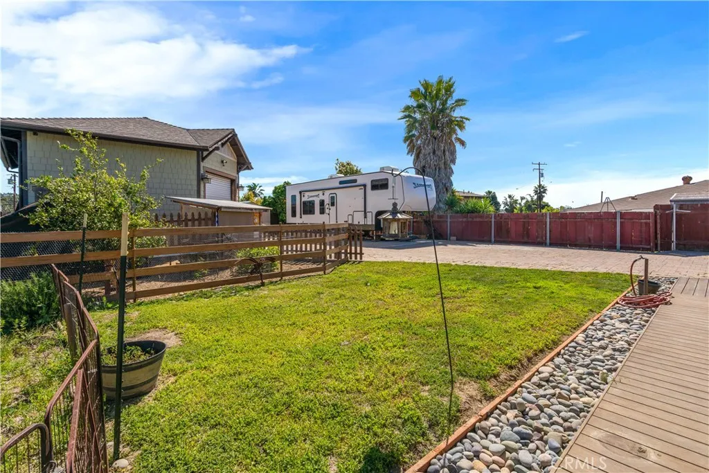 https://cdn.realtyfeed.com/cdn/127/306670223/0b0346569c1dd84bd69ef84b9eef2160.webp