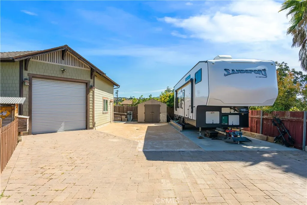 https://cdn.realtyfeed.com/cdn/127/306670223/8287979bcc6ca4665710bf09308a62c2.webp