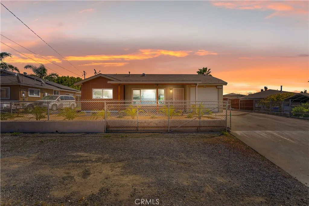 https://cdn.realtyfeed.com/cdn/127/306670223/be52f3af237309ebfd802ee98b3dec5c.webp