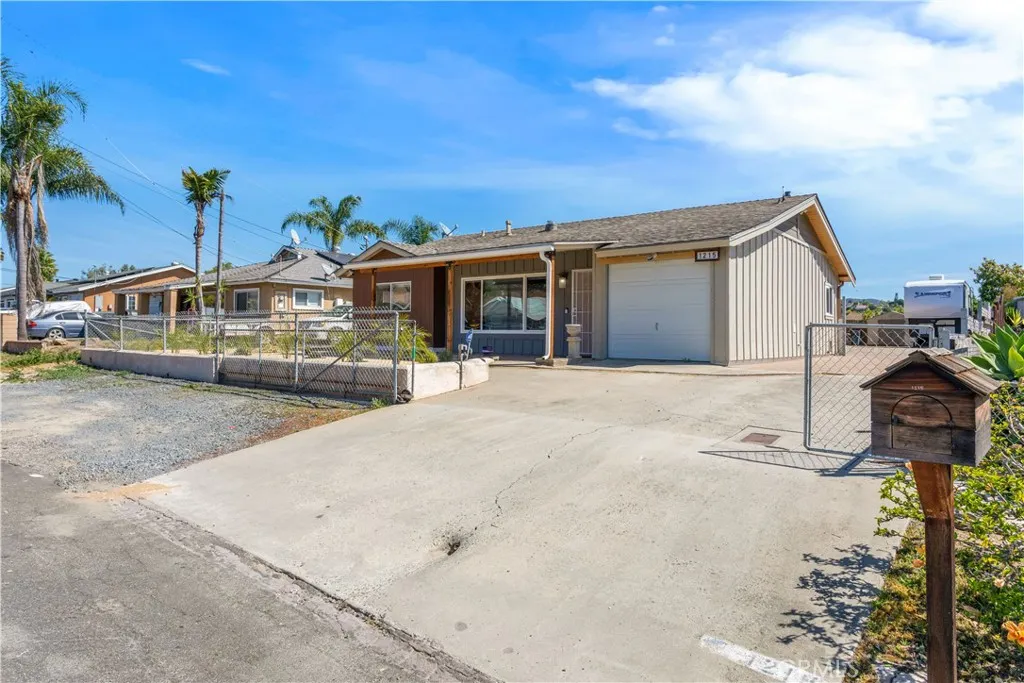 https://cdn.realtyfeed.com/cdn/127/306670223/d43ab3929ce4d8b71839d69b20ac2bd1.webp