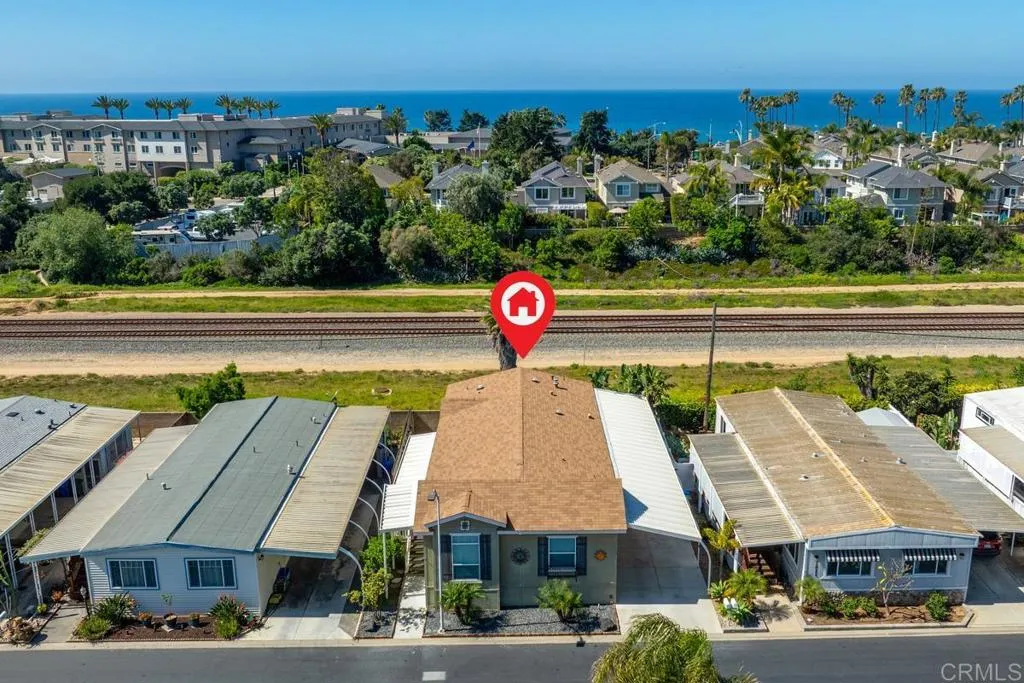 https://cdn.realtyfeed.com/cdn/127/306670252/88584c82f1bf1a27e194c3d2b1a532df.webp