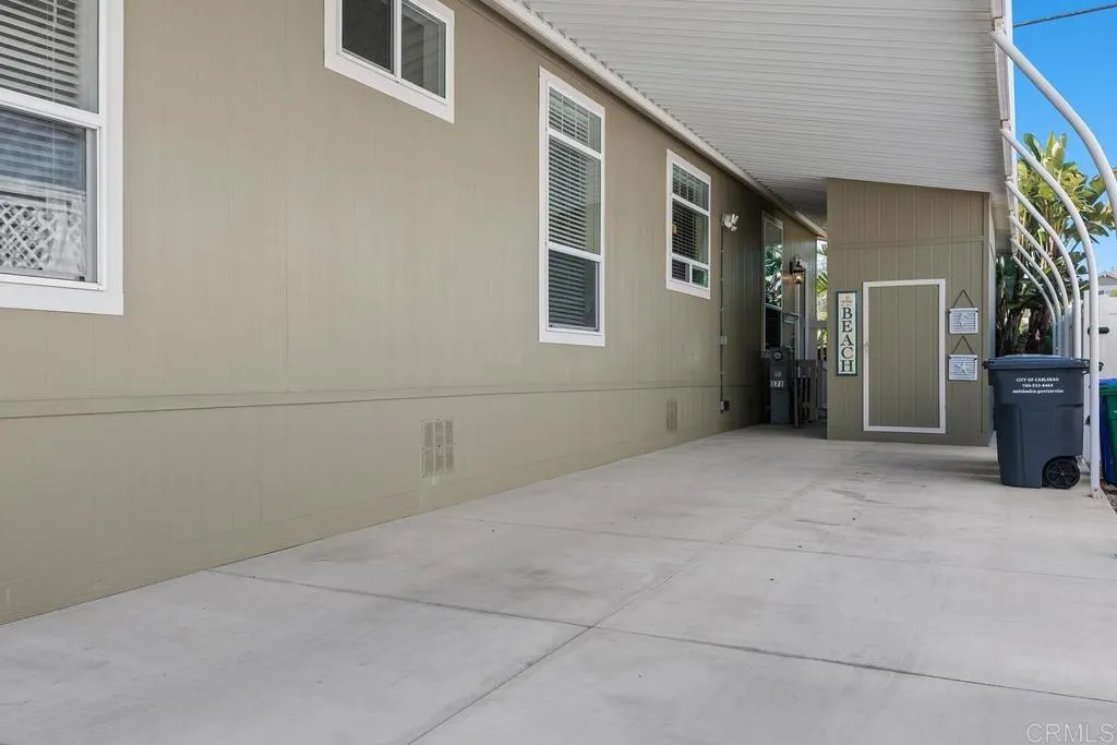 https://cdn.realtyfeed.com/cdn/127/306670252/ff9ade41dba55c266f43c94711dfa9b5.webp