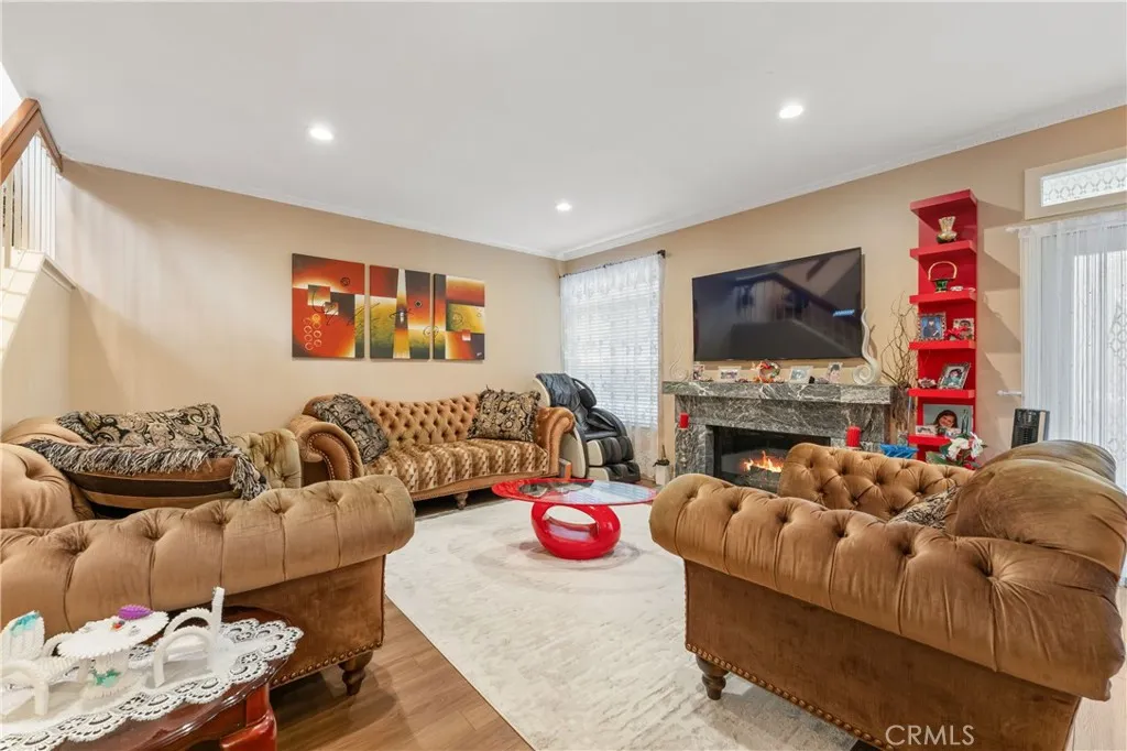 https://cdn.realtyfeed.com/cdn/127/306670288/6496b0f731ca055b0a2277438e09d554.webp