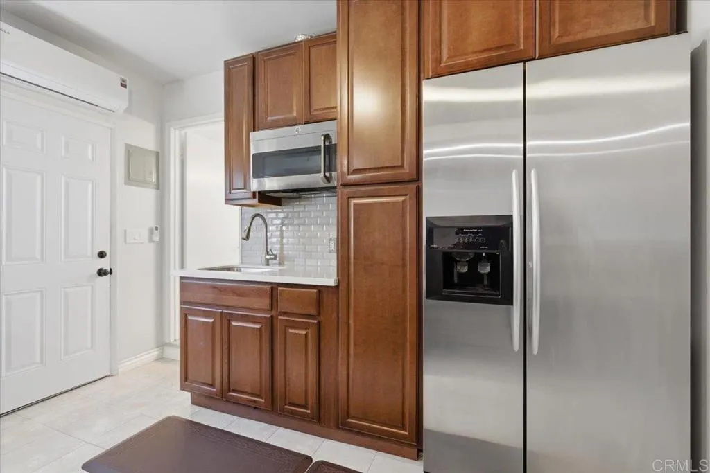https://cdn.realtyfeed.com/cdn/127/306670315/795a428ddd28a39c610c88e3238ff640.webp
