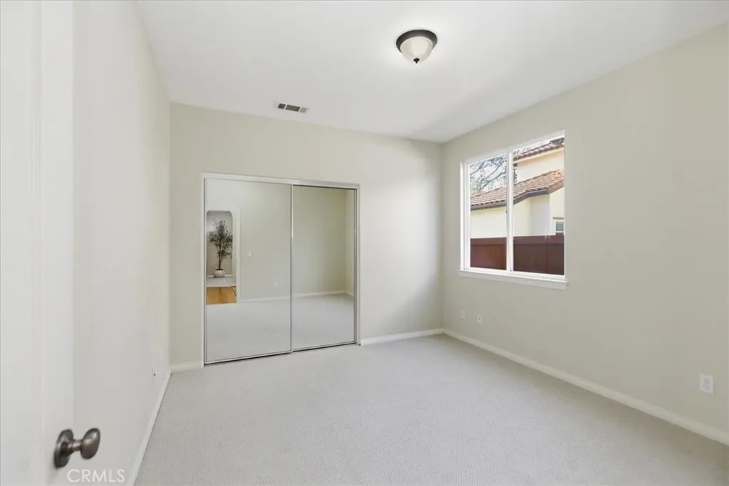 https://cdn.realtyfeed.com/cdn/127/306670330/73536b329fa91a7ec732a01755a1abaa.webp