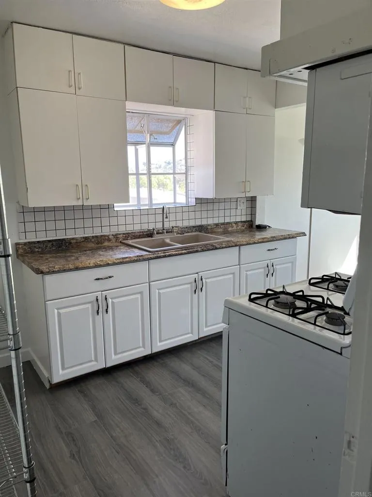 833 60th st, San Diego, CA, 92114