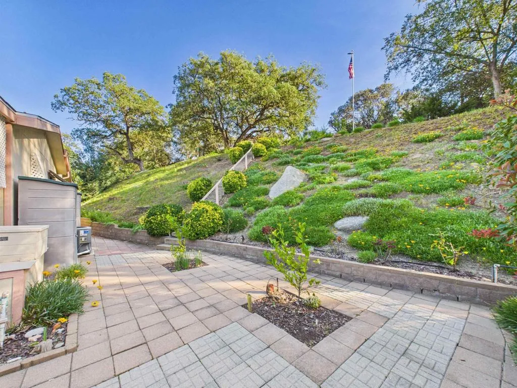 https://cdn.realtyfeed.com/cdn/127/306670399/a67855f9db908b73d86f37d648970425.webp