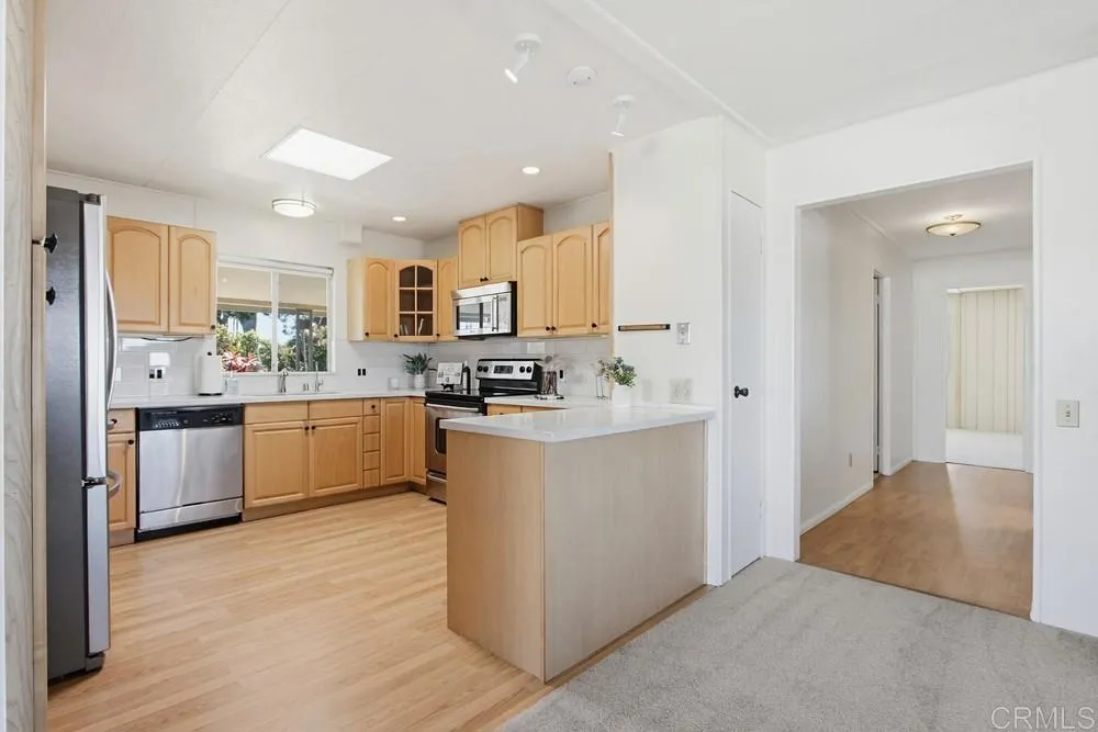 https://cdn.realtyfeed.com/cdn/127/306670400/2b0272e5df4293488983afbc623cfa5c.webp