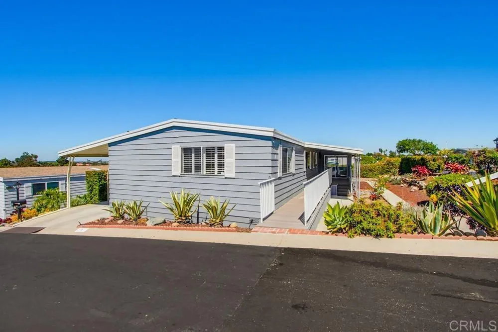 https://cdn.realtyfeed.com/cdn/127/306670400/71bb886bcae0d0f027bc9cca8e1eb768.webp