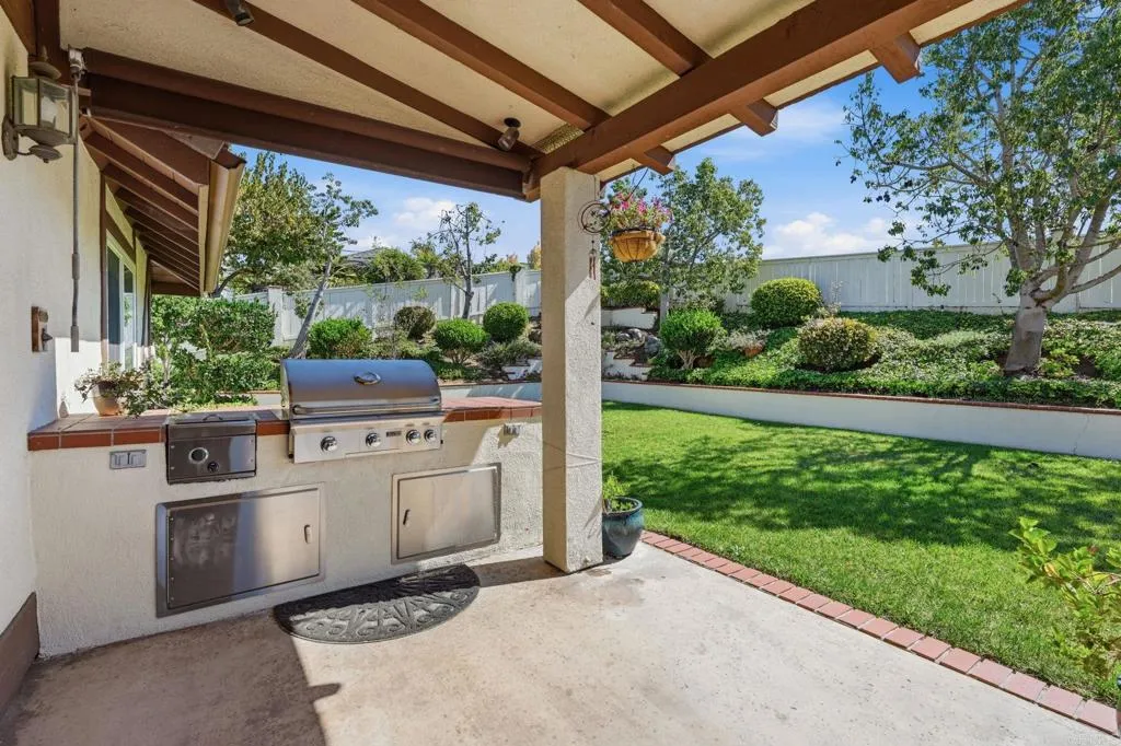 https://cdn.realtyfeed.com/cdn/127/306670496/7bb082344a77c610c6c5aa9f4c03c3b3.webp