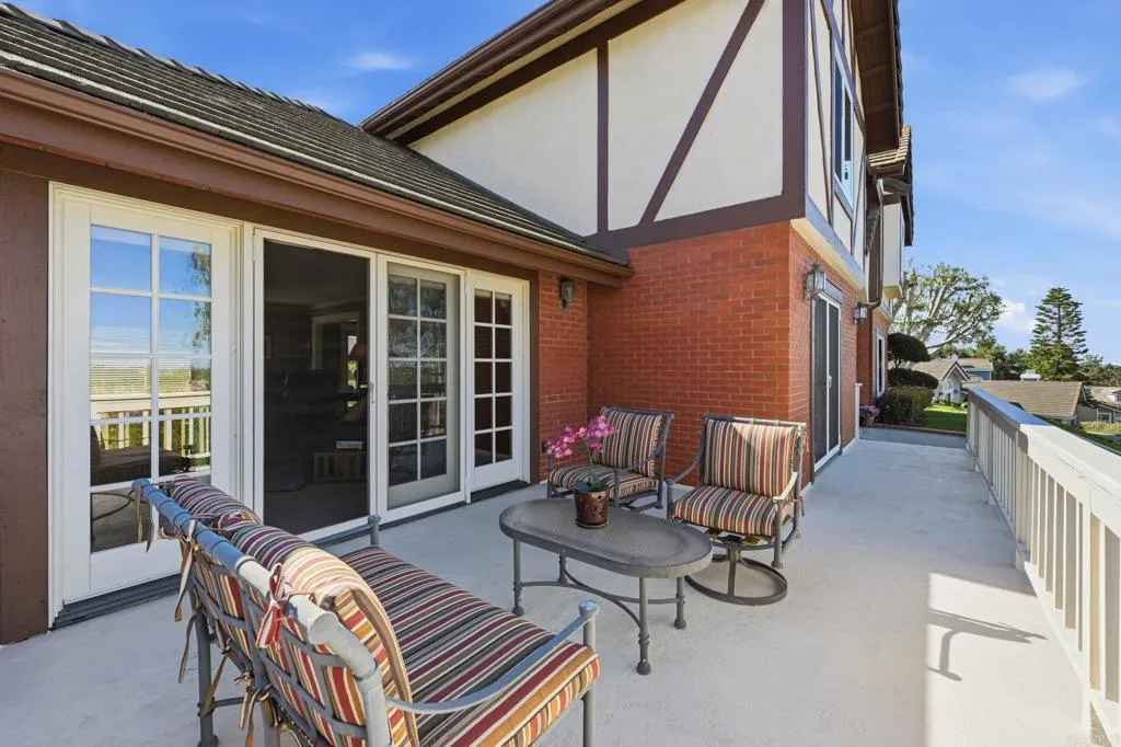 https://cdn.realtyfeed.com/cdn/127/306670496/c94a39c40fd820ac4cb84725d007739c.webp