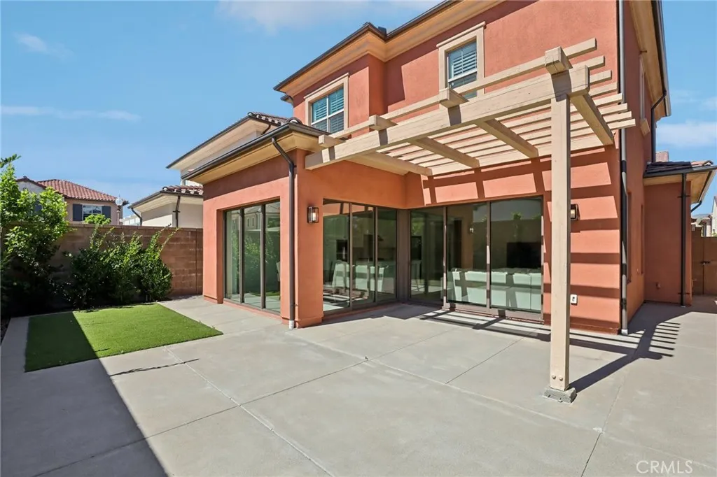 Irvine, CA 92618