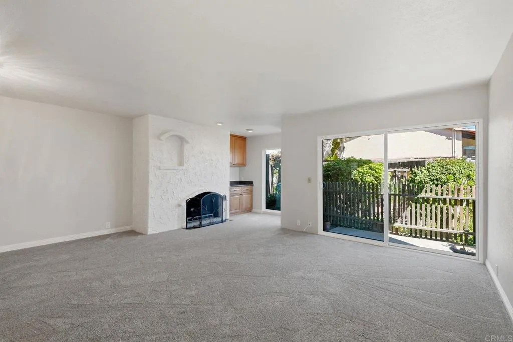 https://cdn.realtyfeed.com/cdn/127/306670583/1e174d45204fdfbaff288fb6d9bf5729.webp