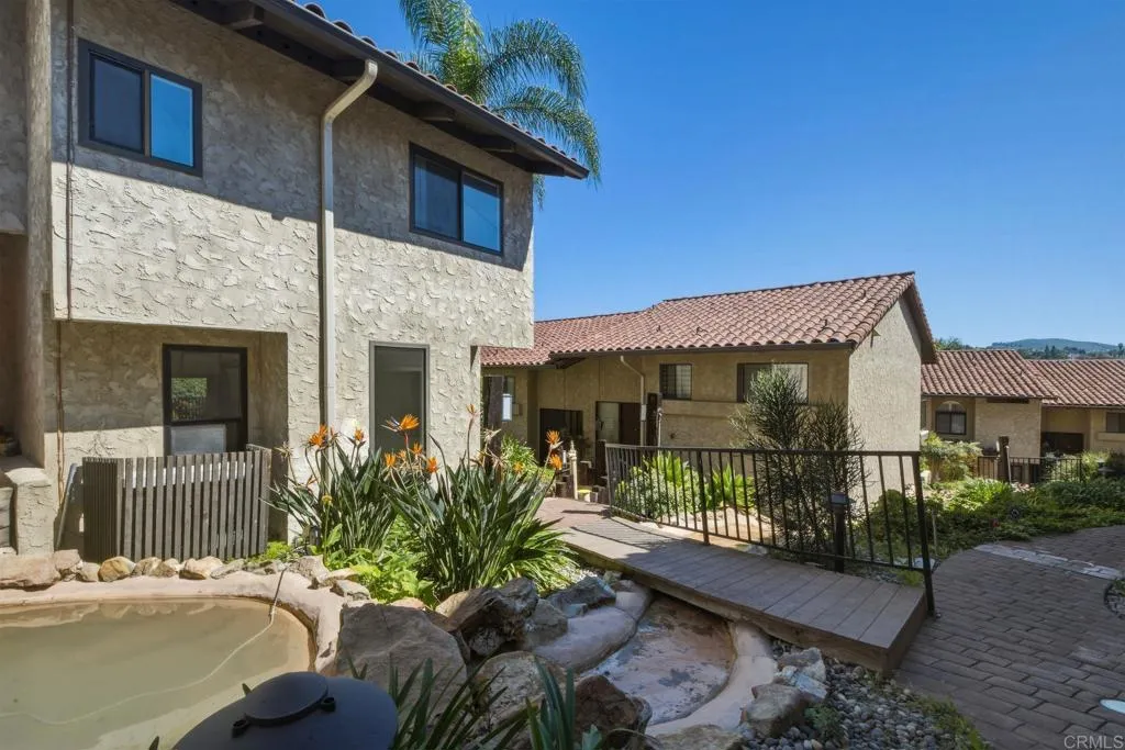 https://cdn.realtyfeed.com/cdn/127/306670583/760692a7a35cb331201b50213cd0e775.webp