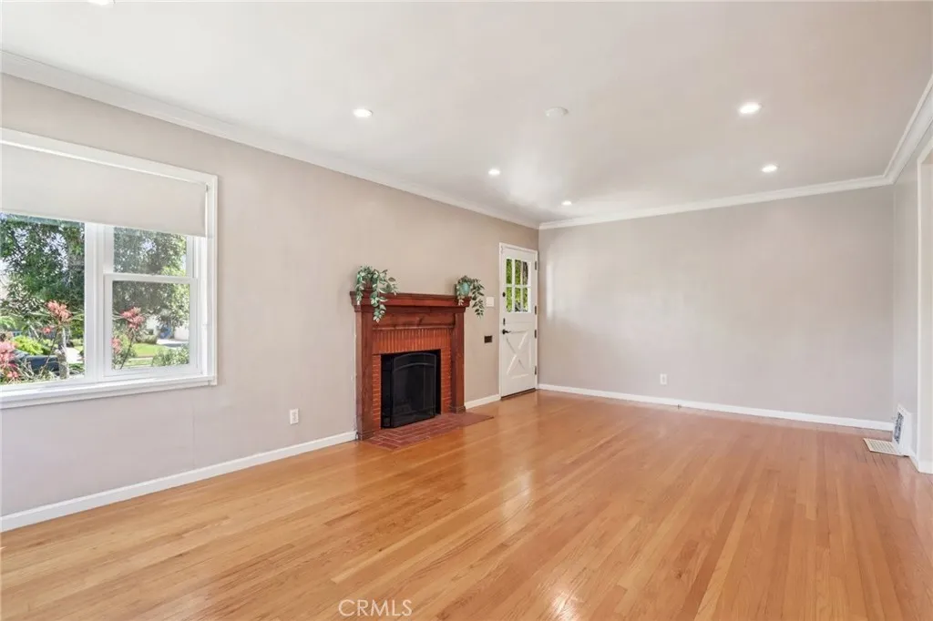 5513 Cartwright Avenue, North Hollywood, CA 91601 - Photo 5 of 33, North Hollywood, CA