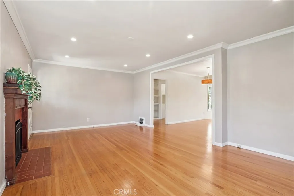 5513 Cartwright Avenue, North Hollywood, CA 91601 - Photo 4 of 33, North Hollywood, CA