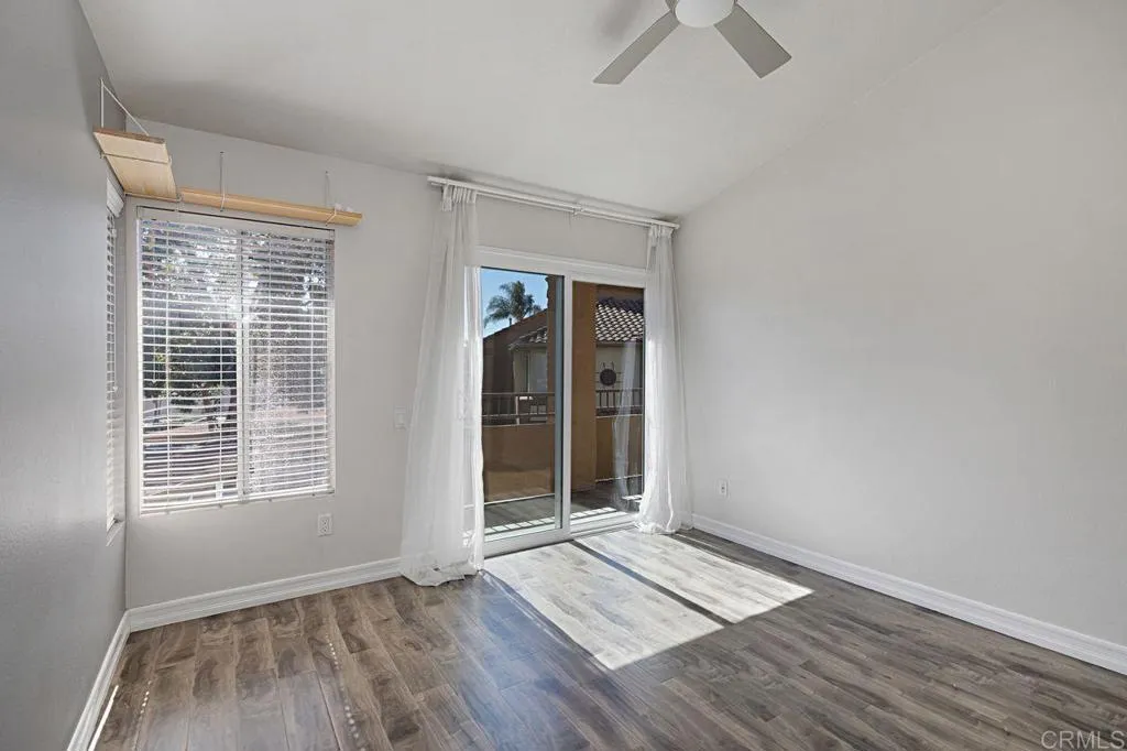 https://cdn.realtyfeed.com/cdn/127/306670650/fd2159cc7b839f07625bb35465f6ec81.webp