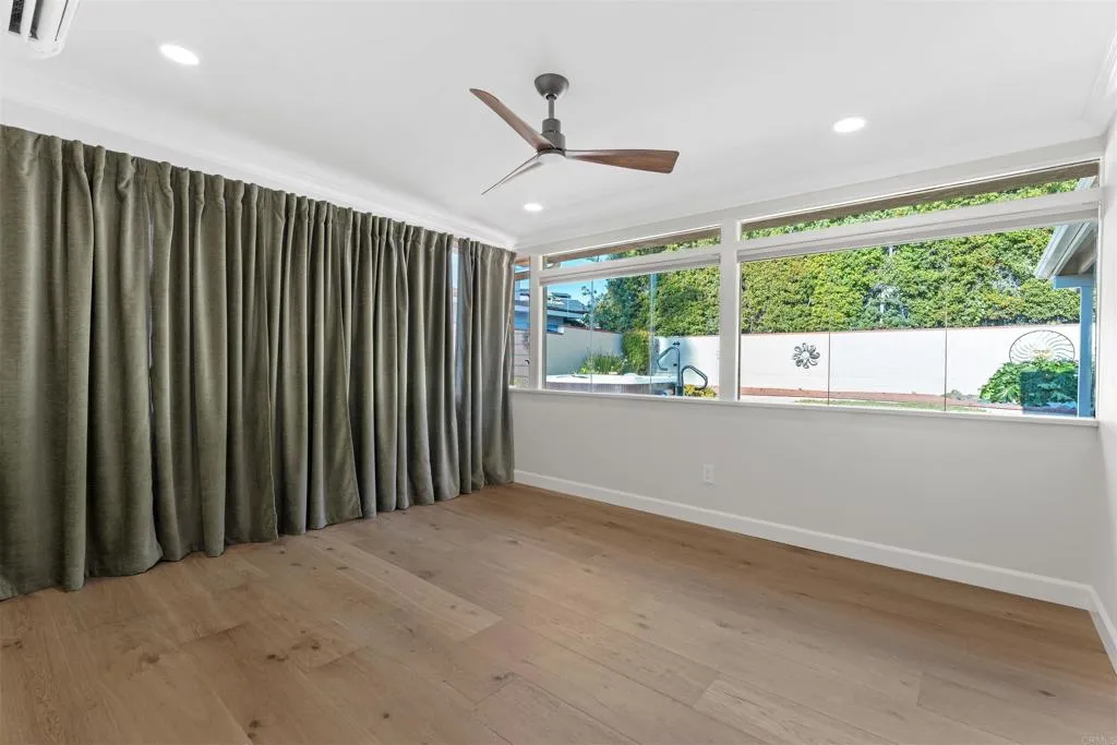 https://cdn.realtyfeed.com/cdn/127/306670679/e650db8bbe26c56c7762c9c0942faba7.webp