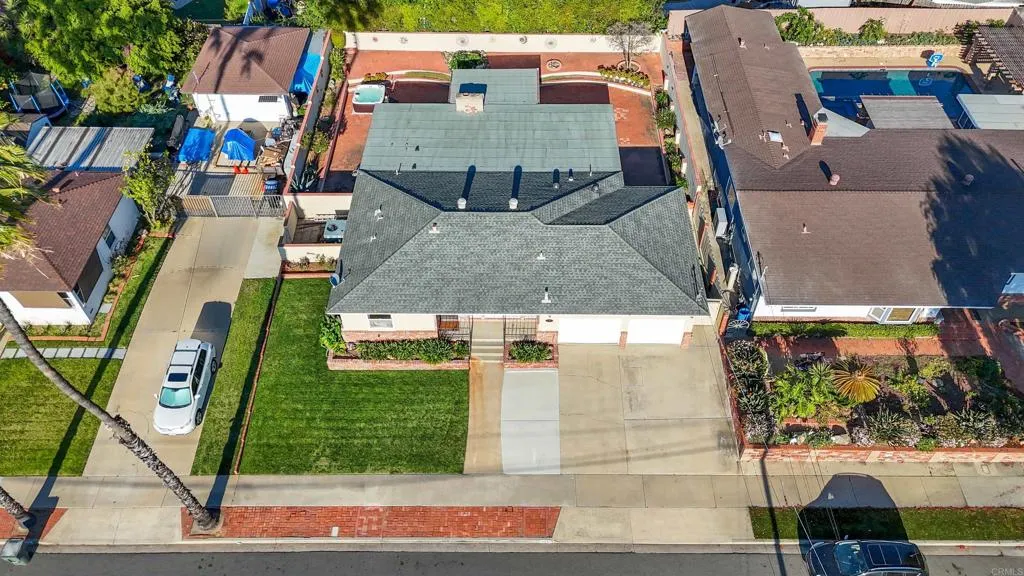 https://cdn.realtyfeed.com/cdn/127/306670679/fa354ea060e57a29052735bb279145a0.webp