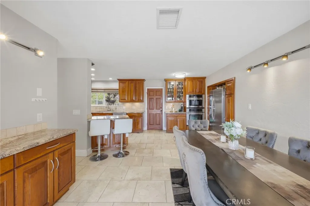 https://cdn.realtyfeed.com/cdn/127/306670713/e29115876d0d8fd139154368b179dbe7.webp