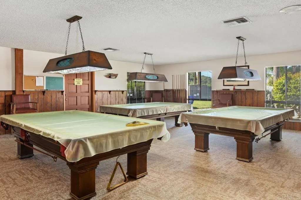 https://cdn.realtyfeed.com/cdn/127/306670720/08bf7a310bac3f9e8f9d54a4b4f3e914.webp