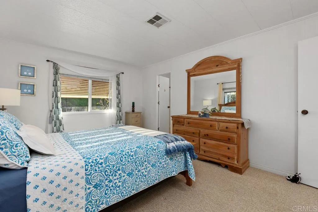 https://cdn.realtyfeed.com/cdn/127/306670720/0b9ec566711fd1be9d5d96b4568b4ecf.webp