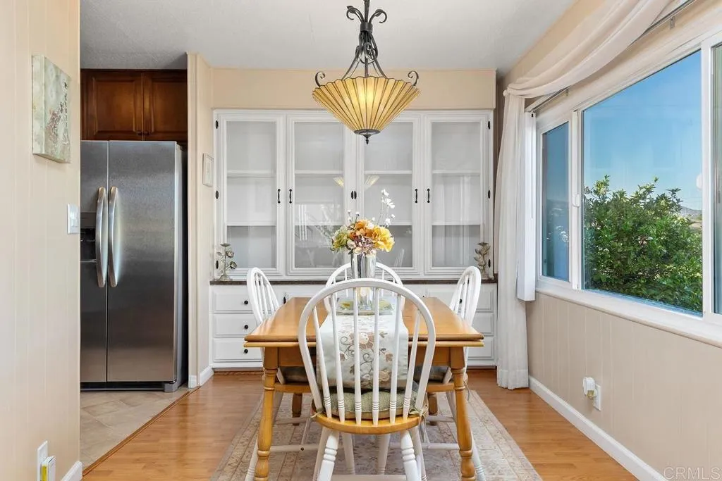 https://cdn.realtyfeed.com/cdn/127/306670720/14c5606512408fd5bd762768c058e390.webp