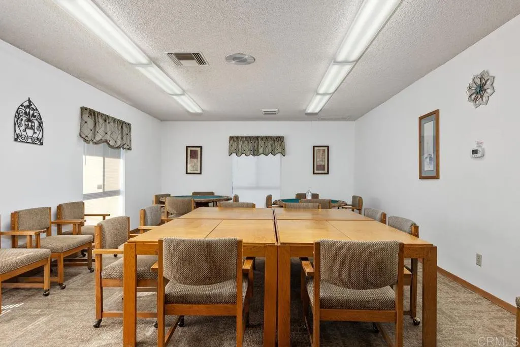 https://cdn.realtyfeed.com/cdn/127/306670720/20f000e104be0d75edfce13bc34a78a2.webp