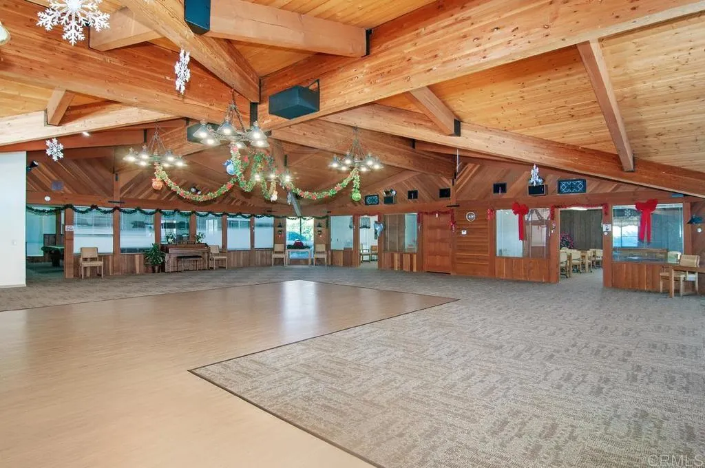 https://cdn.realtyfeed.com/cdn/127/306670720/6872df4768ee2b0b29cc8c1c36c7949a.webp