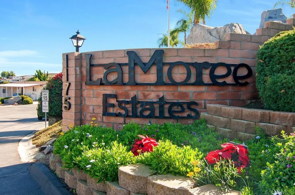 https://cdn.realtyfeed.com/cdn/127/306670720/db4527cd1e516afe0c9877128068210b.webp