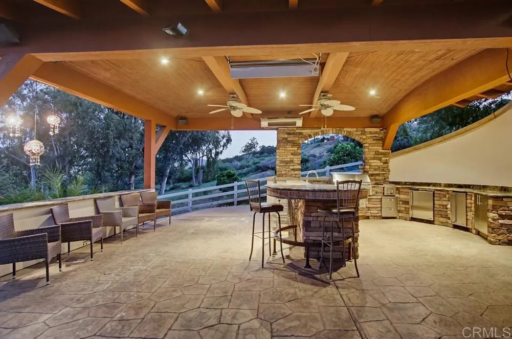https://cdn.realtyfeed.com/cdn/127/306670765/77a91ca32353e7ba88585a5ca7c34ee2.webp